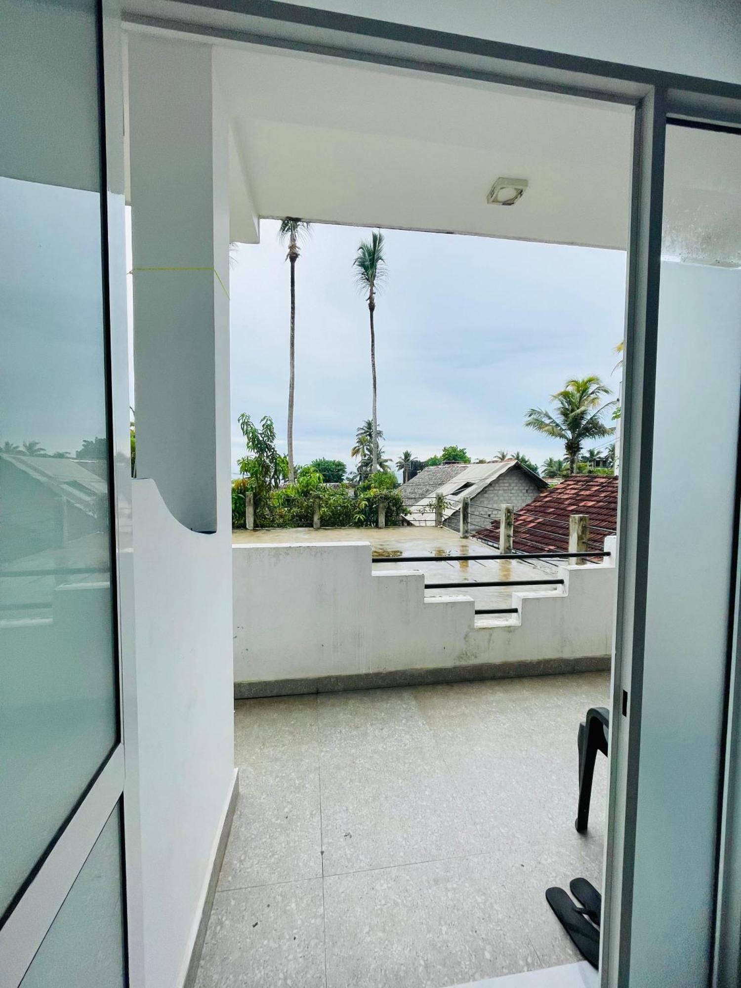 Bed and Breakfast Moon Light Guest Mirissa Exterior foto