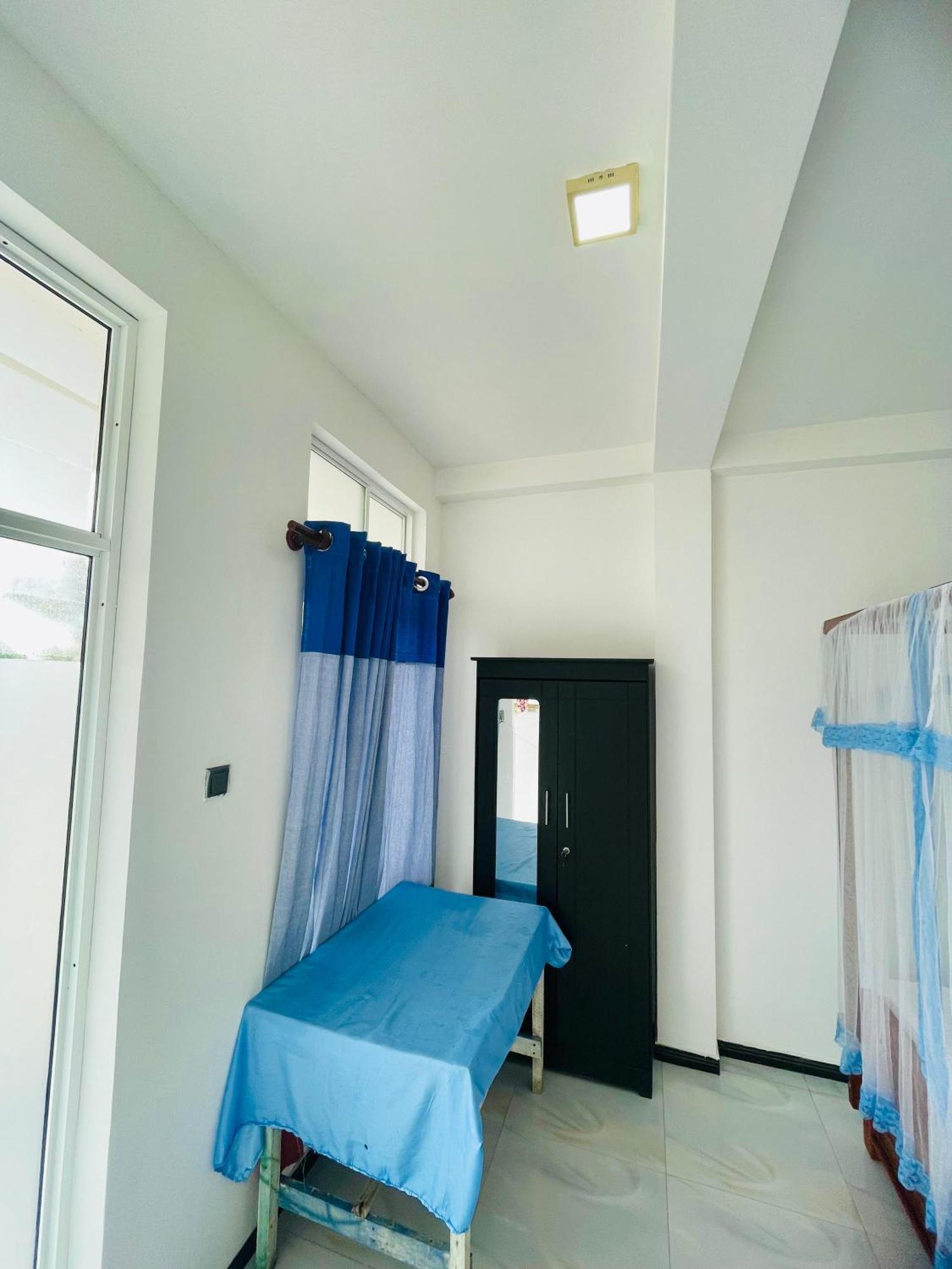 Bed and Breakfast Moon Light Guest Mirissa Exterior foto