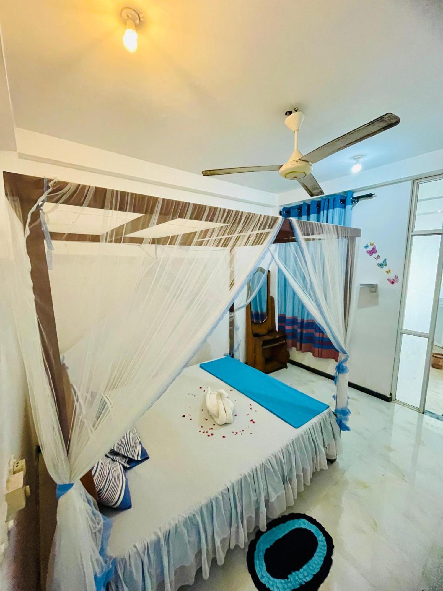 Bed and Breakfast Moon Light Guest Mirissa Exterior foto